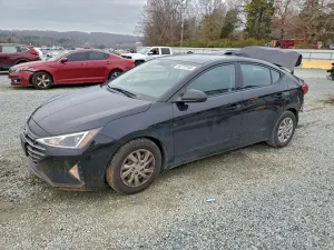 Hyundai Elantra SE 2.0L 4 2019