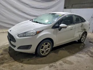 Ford Fiesta SE 1.6L 4 2015