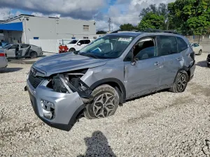 Subaru Forester PREMIUM 2.5L 4 2021