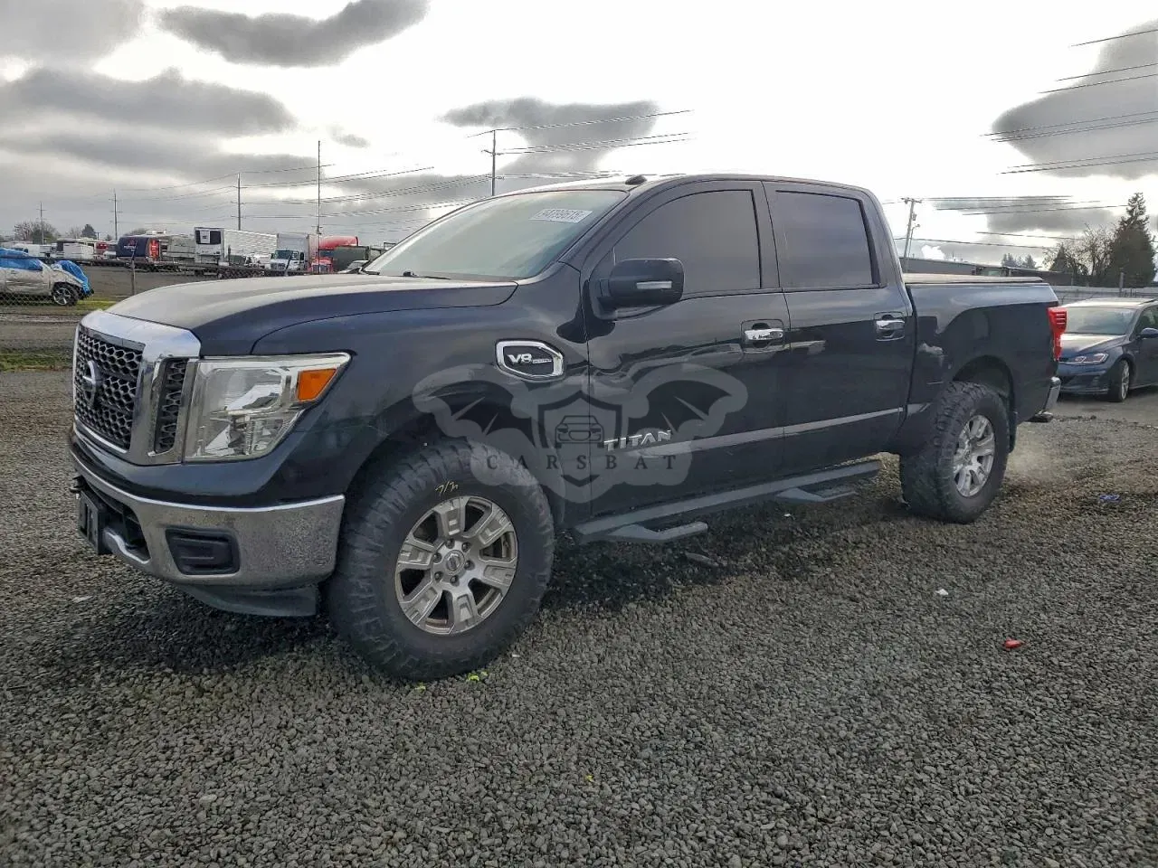 Nissan Titan S 5.6L 8 2017