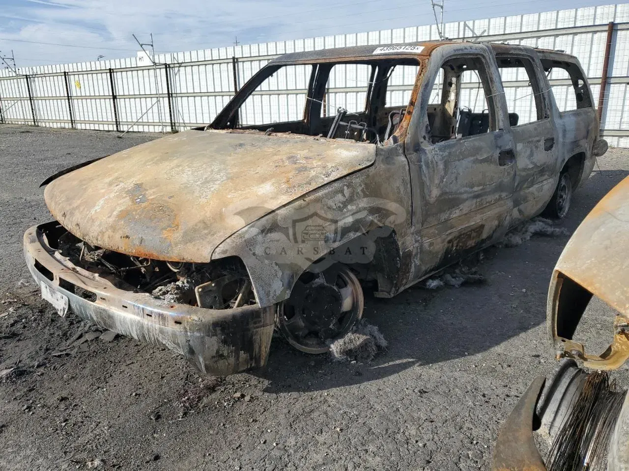 Chevrolet Suburban 5.3L 8 2023