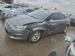 Ford Fusion SE 2.5L 4 2013