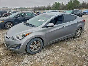 Hyundai Elantra SE 1.8L 4 2014