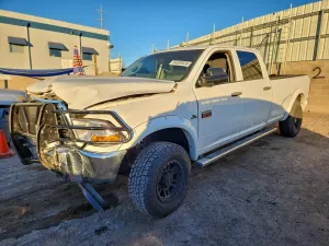 Dodge RAM ST 6.7L 6 2012