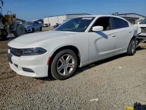 Dodge Charger SXT 3.6L 6 2020