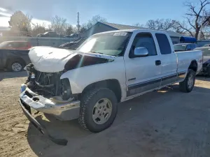 Chevrolet Silverado 1500 K1500 5.3L 8 2000