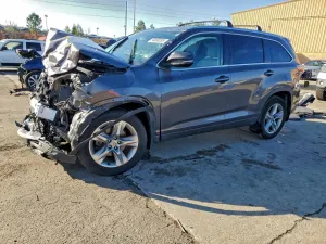 Toyota Highlander LIMITED 3.5L 6 2015