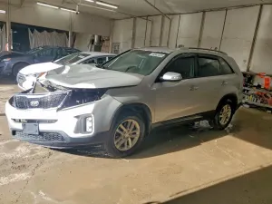 Kia Sorento LX 2.4L 4 2015