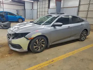 Honda Civic EX 2.0L 4 2018