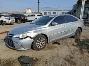 Toyota Camry LE 2.5L 4 2016