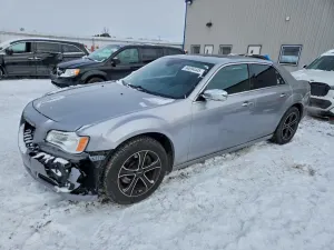 Chrysler 300C 5.7L 8 2011