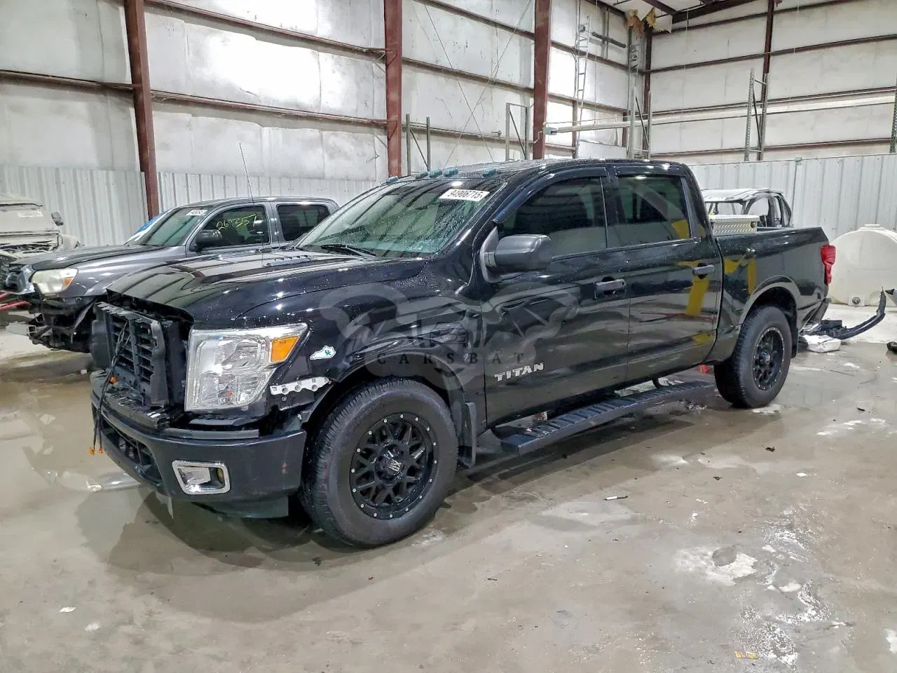 Nissan Titan S 5.6L 8 2017