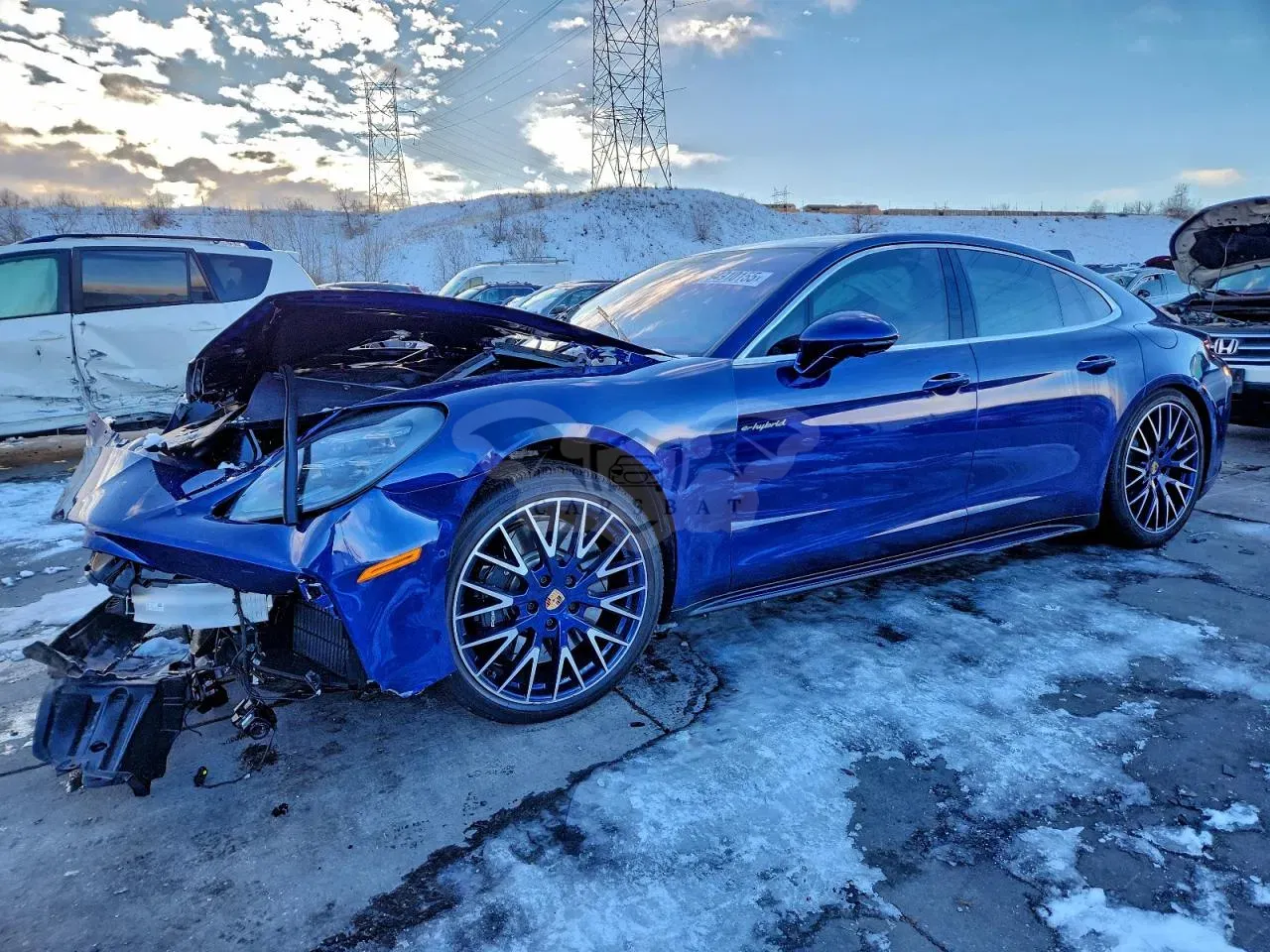 Porsche Panamera 4S E-HYBRID 2.9L 6 2025