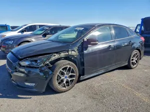 Ford Focus SE 2.0L 4 2016