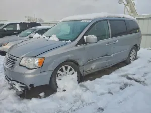 Chrysler Town & Country TOURING 3.6L 6 2015