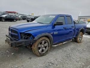 RAM 1500 ST 5.7L 8 2014