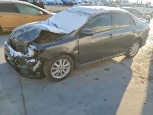 Toyota Corolla BASE 1.8L 4 2010