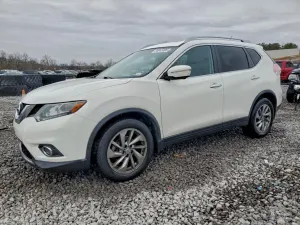 Nissan Rogue S 2.5L 4 2014