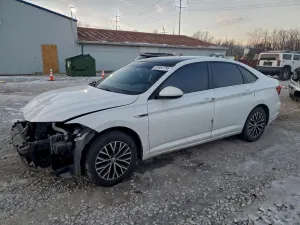 Volkswagen Jetta SEL 1.4L 4 2019