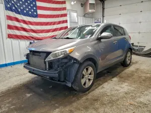 Kia Sportage BASE 2.4L 4 2013
