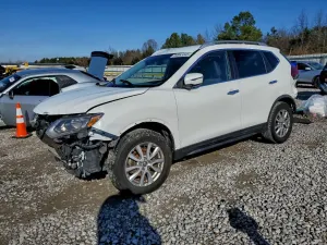 Nissan Rogue S 2.5L 4 2019