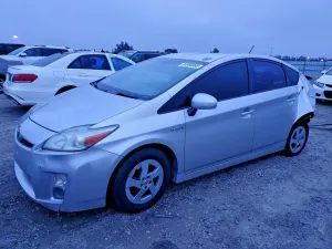 Toyota Prius 1.8L 4 2010