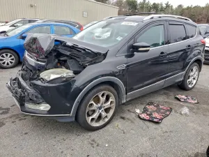 Ford Escape TITANIUM 2.0L 4 2014
