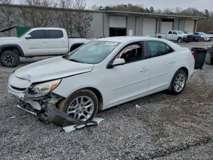 Chevrolet Malibu 1LT 2.5L 4 2015