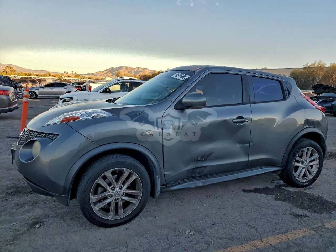 Nissan Juke S 1.6L 4 2013