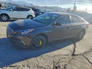 Hyundai Sonata SE 2.4L 4 2015