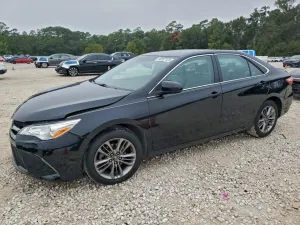 Toyota Camry LE 2.5L 4 2016