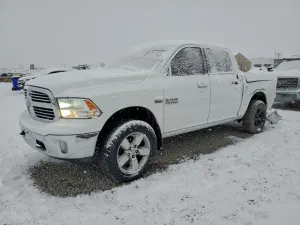 RAM 1500 SLT 5.7L 8 2017