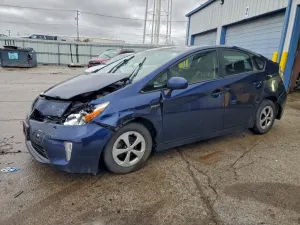 Toyota Prius 1.8L 4 2012