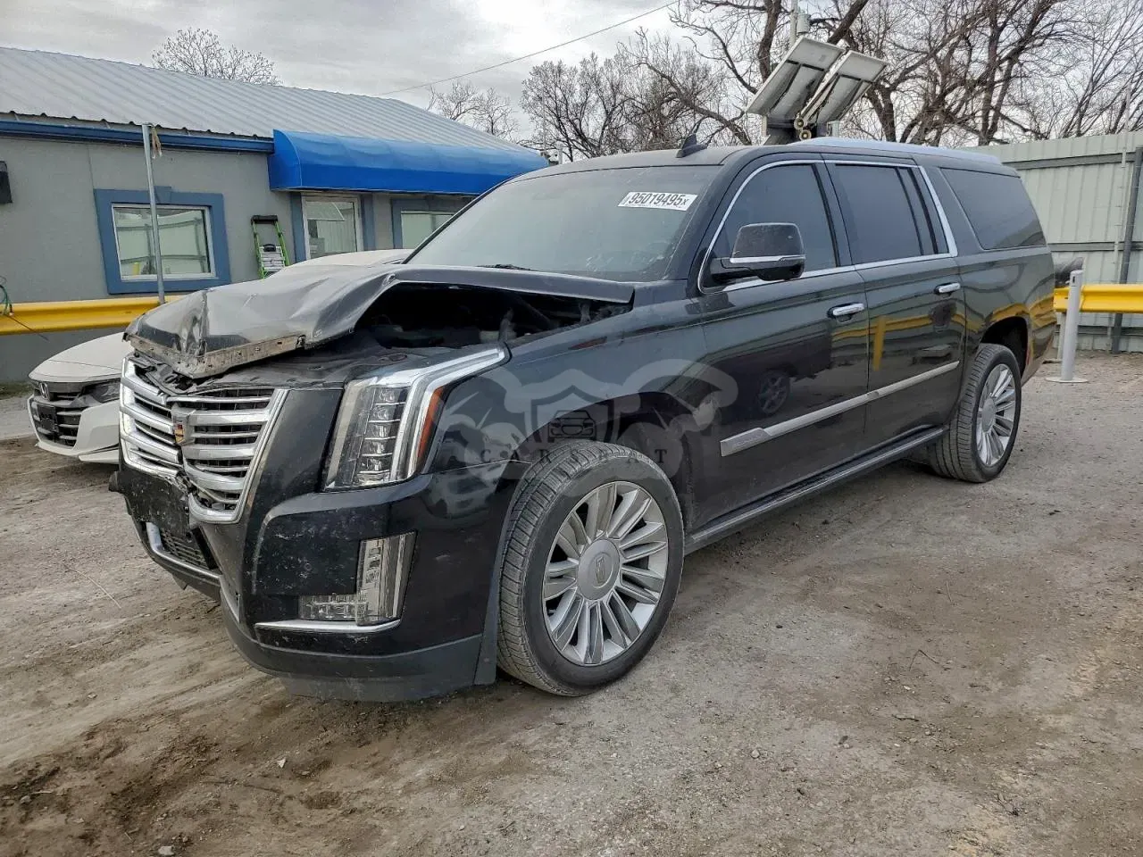 Cadillac Escalade ESV PLATINUM 6.2L 8 2016