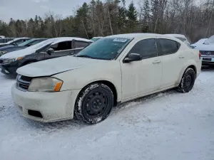 Dodge Avenger SE 2.4L 4 2013
