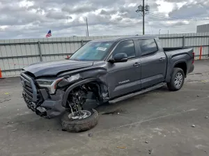 Toyota Tundra CREWMAX SR 3.4L 6 2026