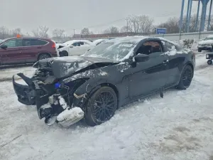 Infiniti G37 3.7L 6 2013