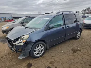 Toyota Sienna XLE 3.3L 6 2006