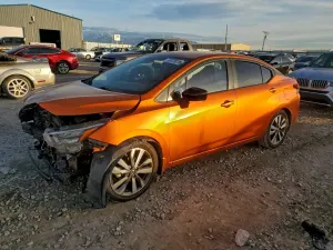 Nissan Versa SR 1.6L 4 2020