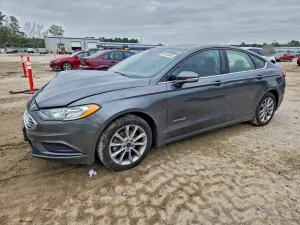 Ford Fusion SE HYBRID 2.0L 4 2017
