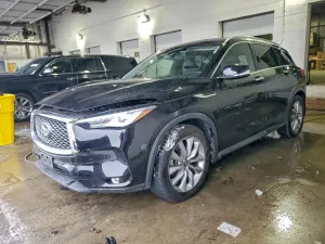 Infiniti QX50 LUXE 2.0L 4 2021