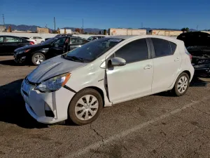 Toyota Prius 1.5L 4 2014
