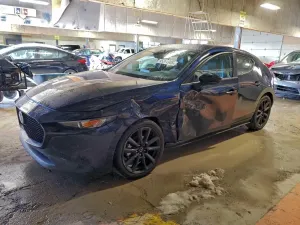 Mazda 3 SELECT SPORT 2.5L 4 2025
