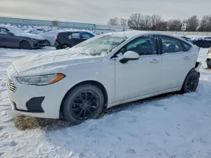 Ford Fusion SE 1.5L 4 2020