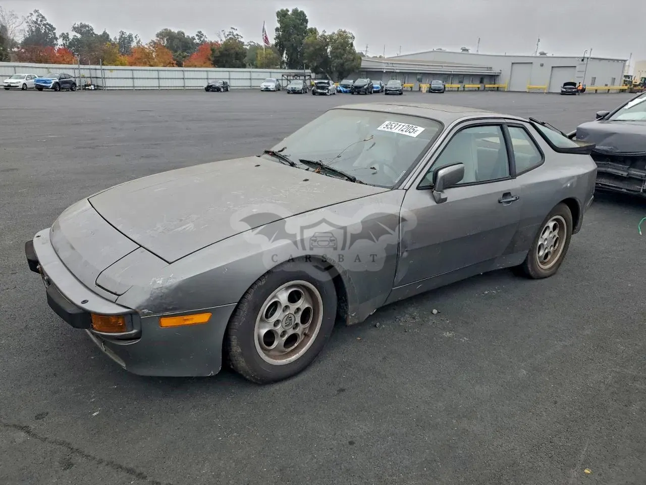 Porsche 944 2.5L 4 1985