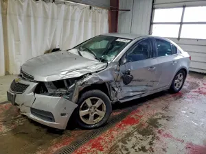 Chevrolet Cruze LT 1.4L 4 2013