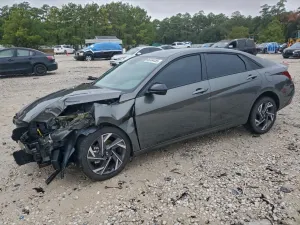 Hyundai Elantra SEL SPORT 2.0L 4 2025