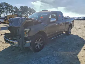 Ford F-150 SUPER CAB 5.0L 8 2015