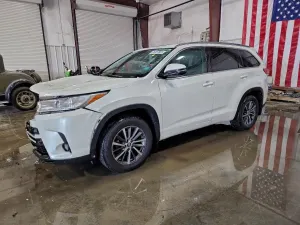 Toyota Highlander SE 3.5L 6 2018