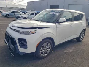 Kia Soul LX 2.0L 4 2022